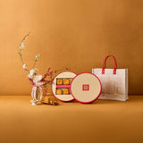 Lung King Heen Cream Custard Mooncakes with Toasted Pine Nuts (6 pcs) 龍景軒酥香崧子奶黃月餅 (六件裝)
